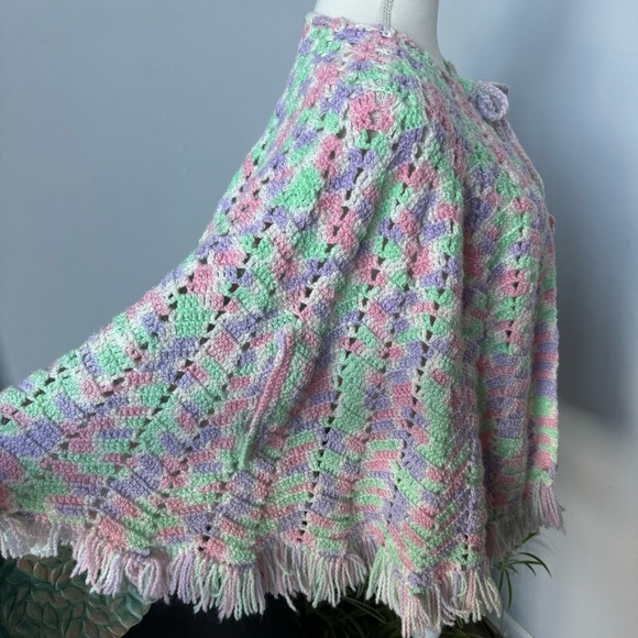 Handmade Crocheted Pastel Purple Pink Mint Green Capelet‎ Cape Poncho Shawl OSFM - Picture 6 of 7